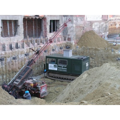 CPT гусениця (Crawler)